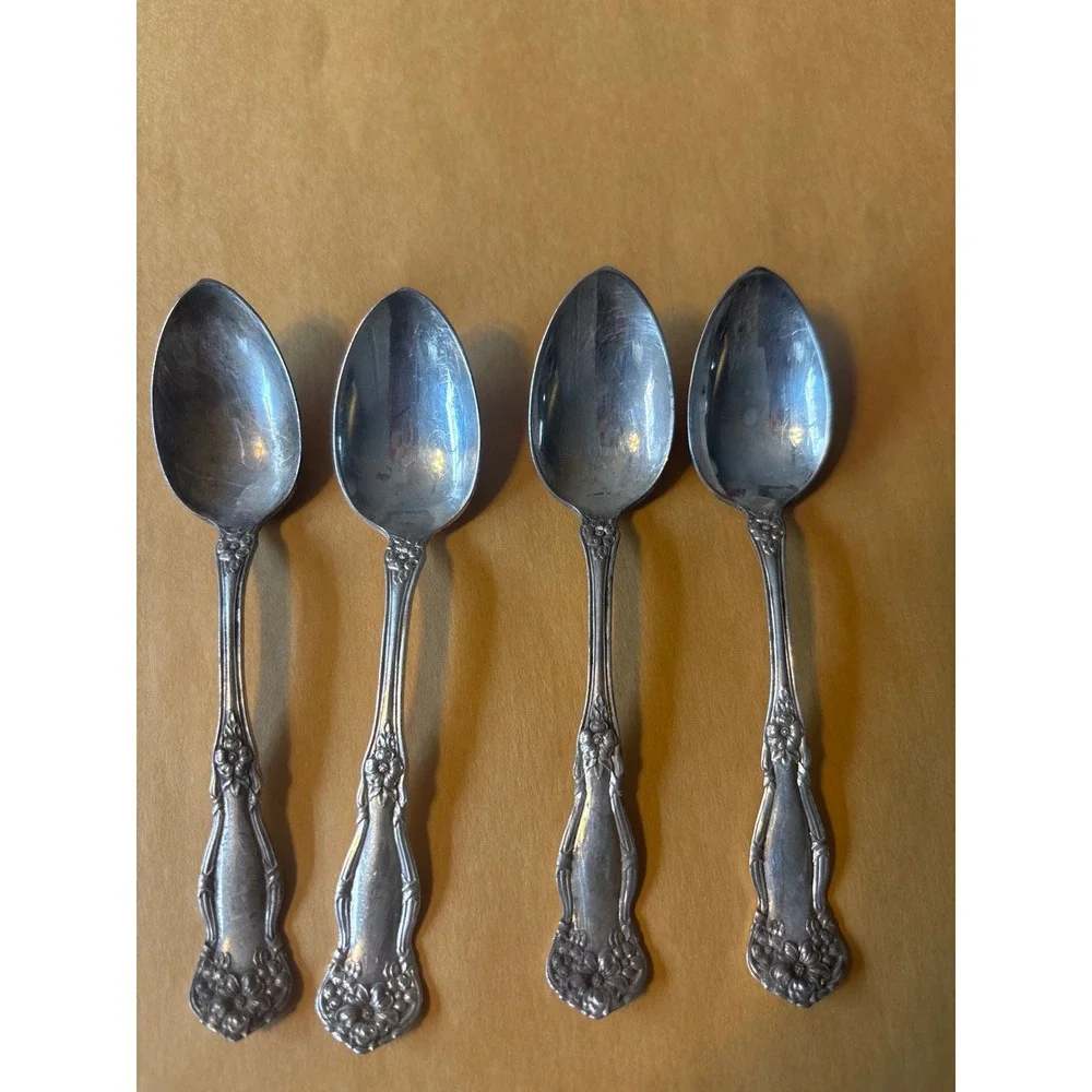 Wm. Rogers & Son Teaspoons Set of 4 Silver Silverplate Good April‎ Floral 6in